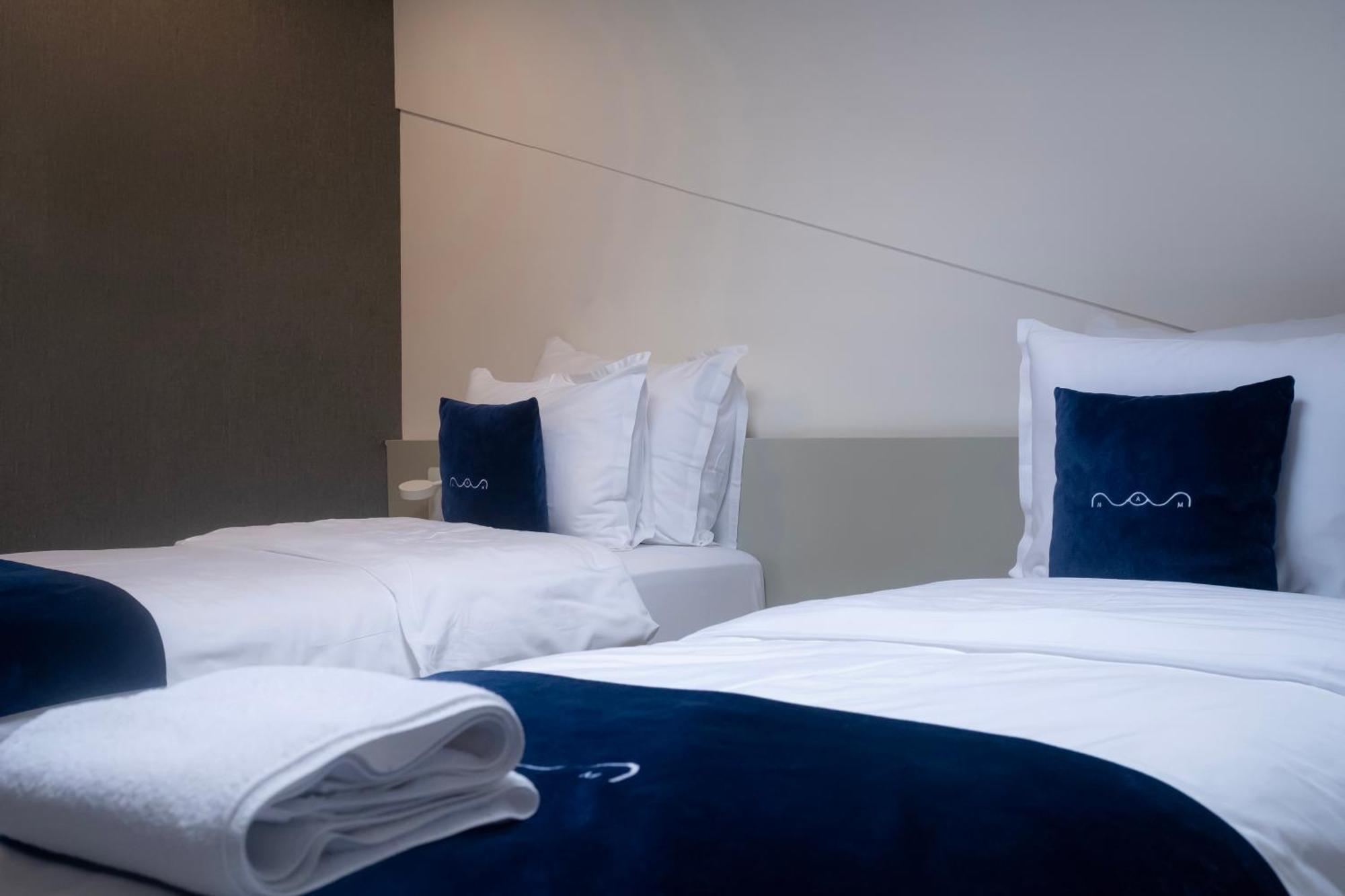 Nam Hotel Призрен Екстериор снимка