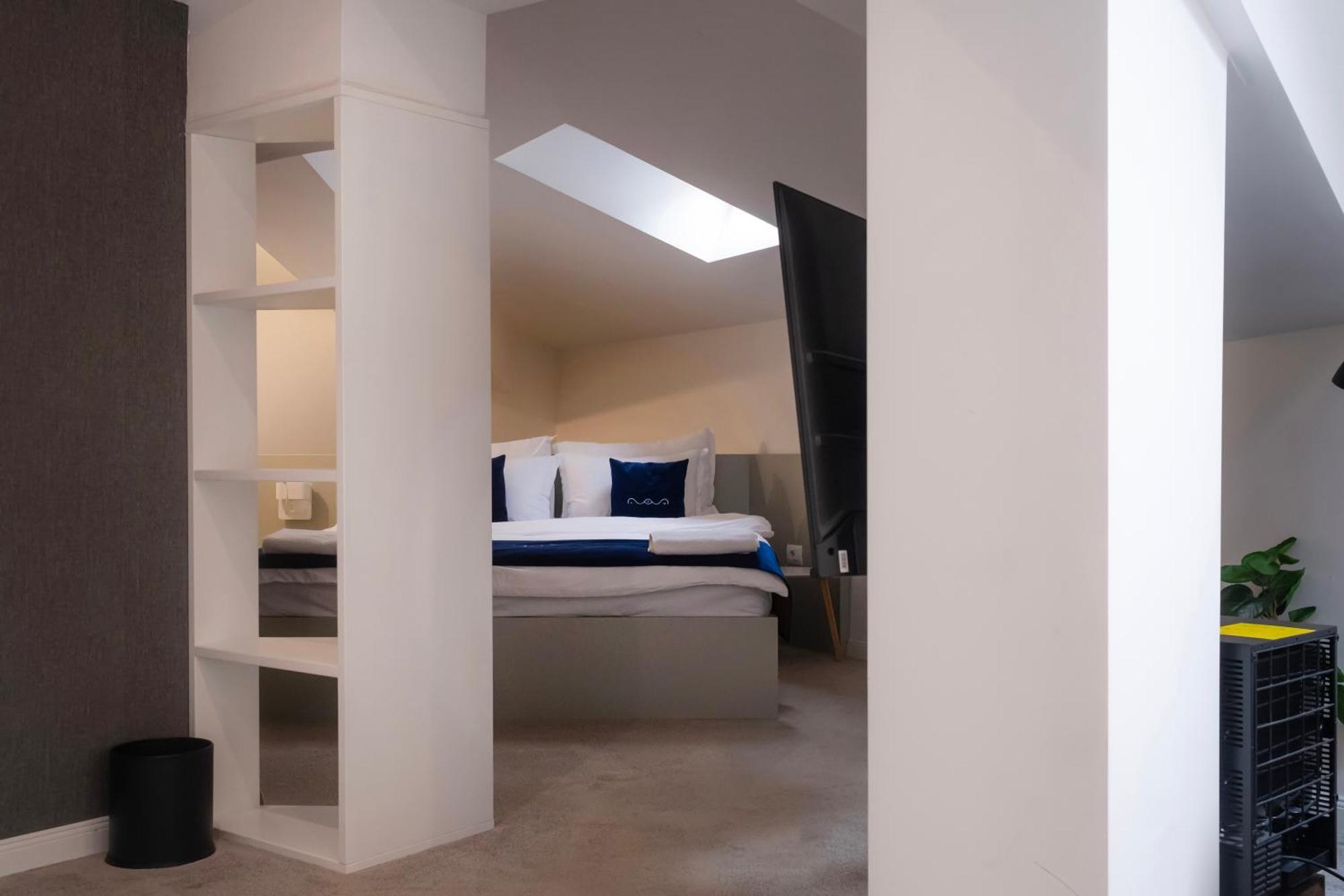Nam Hotel Призрен Екстериор снимка